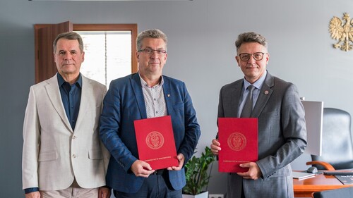 Wydział Studiów Kulturowych nawiązał oficjalną współpracę z VII Liceum Ogólnokształcącym